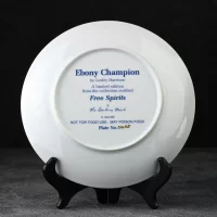 Тарелка винтажная декоративная настенная Фарфор Лошадь Danbury Mint Free Spirits Ebony Champion Lesley Harrison