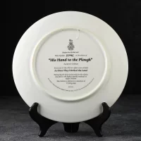 Тарелка винтажная декоративная настенная Фарфор Англия Лошади Пахота Royal Doulton As Once They Worked the Land His Hand to the Plough