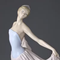 Винтажная фарфоровая статуэтка Танцовщица Lladro 5050 Dancer