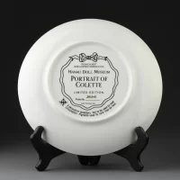 Тарелка винтажная декоративная настенная Фарфор Кукла Franklin Mint Hanau Doll Museum Portrait of Colette