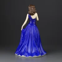 Фарфоровая статуэтка Англия Royal Doulton 5017 Pretty Ladies Susan Девушка Сюзанна