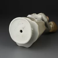 Винтажная фарфоровая статуэтка Испания Lladro NAO Candid Девочка с куклой