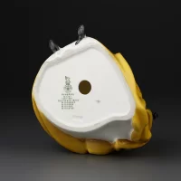 Винтажная фарфоровая статуэтка Англия Royal Doulton 2287 Symphony Симфония Дама с мандолиной