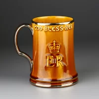 Винтажная английская кружка Ridgways The Queen, God Bless Her, Coronation June 2nd 1953 Бог храни королеву