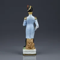Винтажная фарфоровая статуэтка офицера конных гренадеров Horse Grenadiers