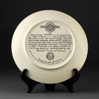 Тарелка винтажная декоративная настенная Роквелл в Риме Монахи Knowles Newell Pottery Rockwell on Tour When in Rome