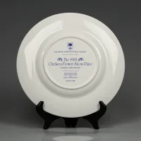 Тарелка винтажная фарфоровая декоративная Цветы Розы Букет Англия Royal Worcester Chelsea Flower Show Plate Chelsea Anniversary 1988