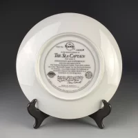 Тарелка винтажная декоративная настенная Фарфор Кораблик Капитан Knowles Rockwell Classic Innocence and Experience Sea Captain