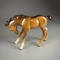 Винтажная фарфоровая статуэтка Лошадь Жеребёнок Англия Beswick 947 Horse