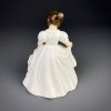 Винтажная фарфоровая статуэтка Англия Royal Doulton 3635 Amanda Девочка Аманда