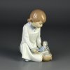 Винтажная фарфоровая статуэтка Испания Lladro NAO Girl with Doll Девочка с куклой в коляске