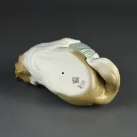 Винтажная фарфоровая статуэтка Кошка играет с клубком Lladro NAO Cat Playing