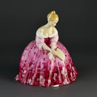 Винтажная фарфоровая статуэтка Англия Royal Doulton 2471 Victoria Виктория Девушка с веером