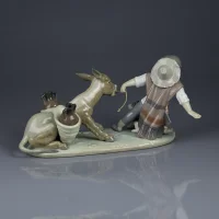 Винтажная фарфоровая статуэтка Мальчик c осликом Испания Lladro 5178 Boy Pulling Donkey