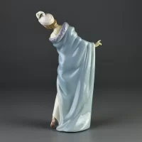 Винтажная фарфоровая статуэтка в стиле ар-деко Испания Lladro 5789 The Flirt Флирт