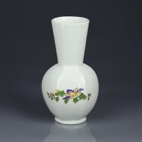 Винтажная английская вазочка с цветочным орнаментом и бабочками Aynsley Cottage Garden