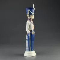 Винтажная фарфоровая статуэтка Испания Lladro 5404 Cadet Captain Кадет