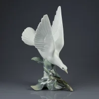 Винтажная фарфоровая статуэтка горлицы Lladro 4550 Turtle Dove