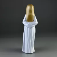 Винтажная фарфоровая статуэтка Испания Lladro NAO Girl Девочка