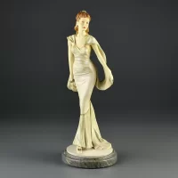 Винтажная статуэтка Дама Девушка Женщина Royal Doulton Nicola Никола
