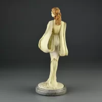 Винтажная статуэтка Дама Девушка Женщина Royal Doulton Nicola Никола