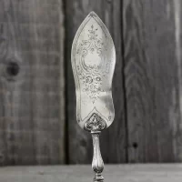 Антикварная французская серебряная лопатка