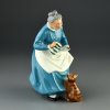 Винтажная фарфоровая статуэтка Англия Royal Doulton 2249 Favourite Бабушка Кошка Кувшин с молоком
