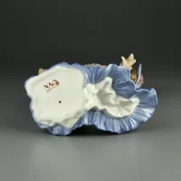 Винтажная фарфоровая статуэтка Девочка в шляпке Испания Lladro NAO 1391 Caught in the Breeze