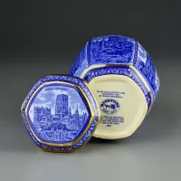Винтажная английская чайница имбирница Соборы Англии Wade Potteries Ringtons