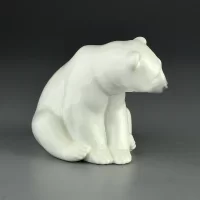 Винтажная фарфоровая статуэтка Испания Белый медведь Lladro 1209 Seated Polar Bear