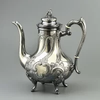 Антикварный французский кофейник с серебряным покрытием Victor Sagiler