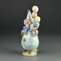 Винтажная фарфоровая статуэтка Испания Клоун с воздушными шариками Lladro 5811 Littlest Clown