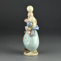 Винтажная фарфоровая статуэтка Испания Клоун с воздушными шариками Lladro 5811 Littlest Clown