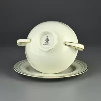 Винтажная английская бульонница Royal Doulton Berkshire