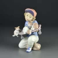 Винтажная фарфоровая статуэтка Испания Мальчик Скейтбордист Lladro Little Riders