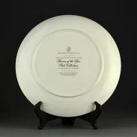 Тарелка винтажная декоративная настенная Фарфор Англия Цветы Ноябрь Franklin Porcelain Wedgwood Flowers of November