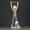 Винтажная фарфоровая статуэтка Испания Lladro 5289 Little Leaguer Exercising Мальчик с бейсбольной битой