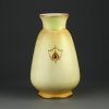Антикварная английская ваза Crown Devon S Fielding & Co Pendant