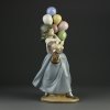 Винтажная фарфоровая статуэтка Испания Lladro 5141 Balloon Seller Девушка с воздушными шарами