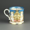 Винтажная английская фарфоровая кружка Золотой юбилей Елизавета II Golden Jubilee Queen Elizabeth 1952-2002 Royal Collection