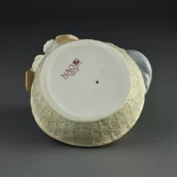 Винтажная фарфоровая статуэтка Собака в корзине Испания NAO Lladro 1406 Dozing Doggy