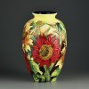 Винтажная английская ваза с цветочным орнаментом Old Tupton Ware