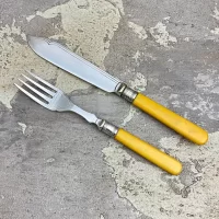 Антикварные английские столовые приборы для рыбы и закусок в аутентичном кофре Шесть ножей и вилок