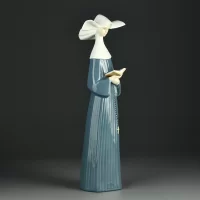 Винтажная фарфоровая статуэтка Испания Монахиня Молитва Lladro 5500 Prayerful Moment