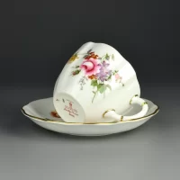 Винтажная чайная пара Англия Royal Crown Derby Posies 1968 год