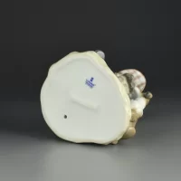 Винтажная фарфоровая статуэтка Испания Мальчик с цветком и собакой Lladro 5450 I Hope She Does