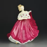 Винтажная фарфоровая статуэтка Дама в розовом платье с веером Англия Royal Doulton 3741 Elaine