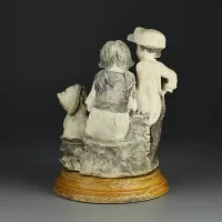Винтажная статуэтка Дети читают книгу Giuseppe Armani Джузеппе Армани Capodimonte