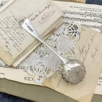 Антикварная ложка Сифтер для сахарной пудры корицы какао Англия William Chawner 1829 год