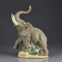 Винтажная фарфоровая статуэтка Испания Lladro NAO 2006 Elephant Слон Матовый
